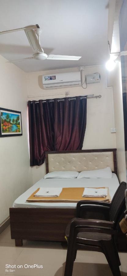 Maharaja Family Guest House Lonavala Eksteriør bilde